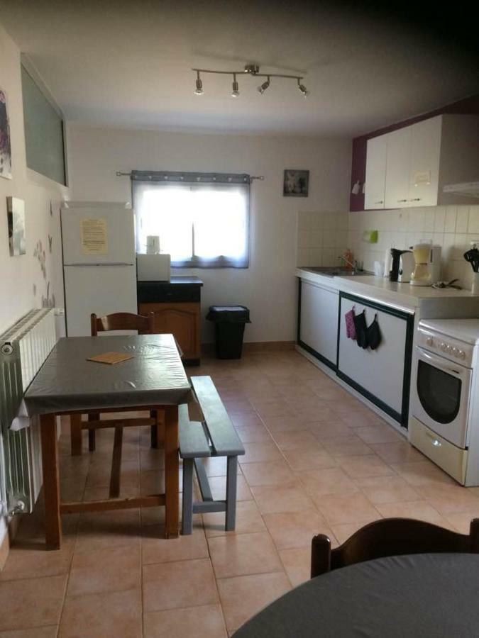 Appartement / Gite Les Papillons Lablachere Luaran gambar